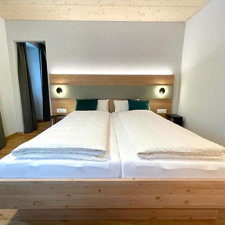 Boutique Und Bier Hotel Des Alpes Fiesch Kültér fotó
