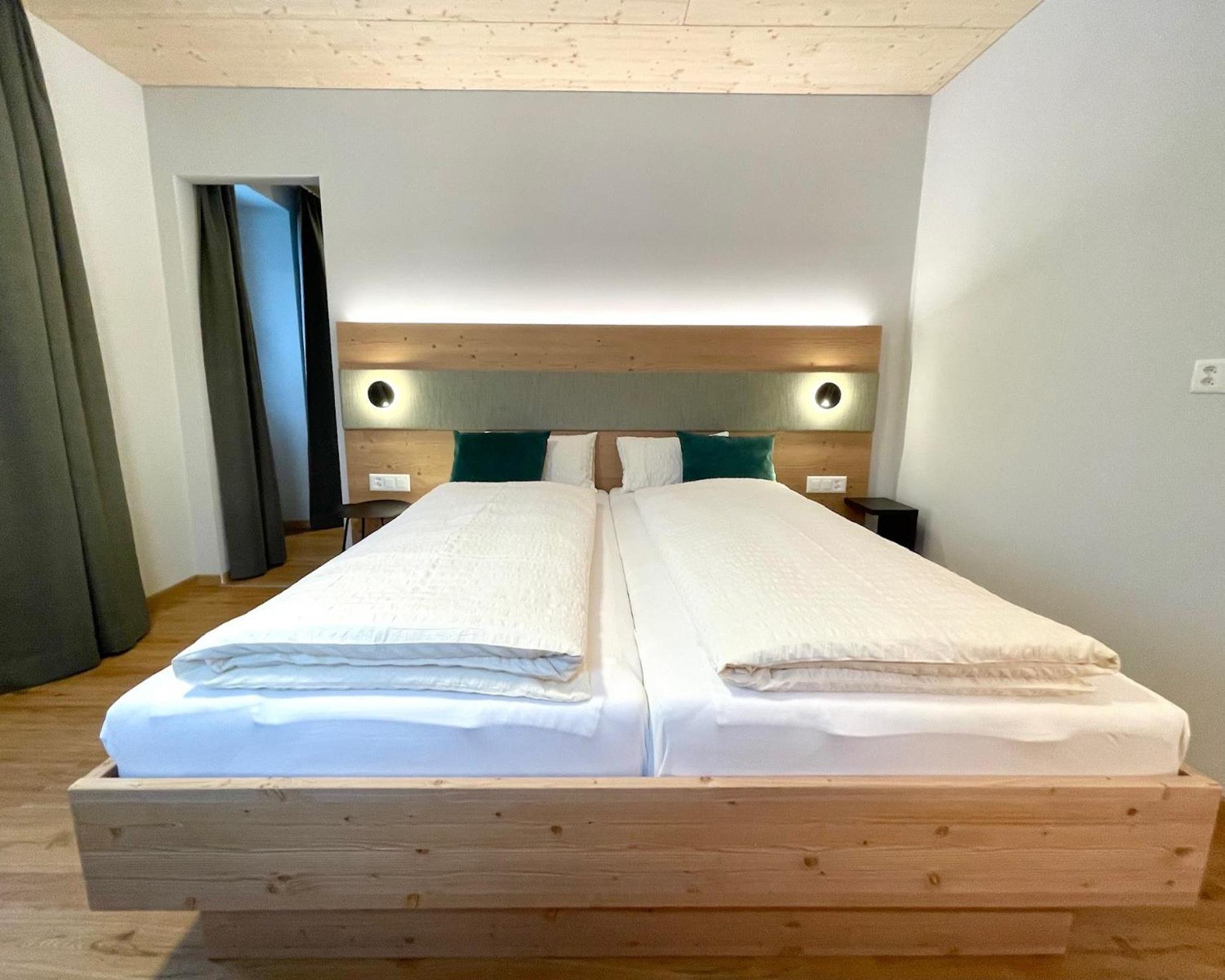 Boutique Und Bier Hotel Des Alpes Fiesch Kültér fotó