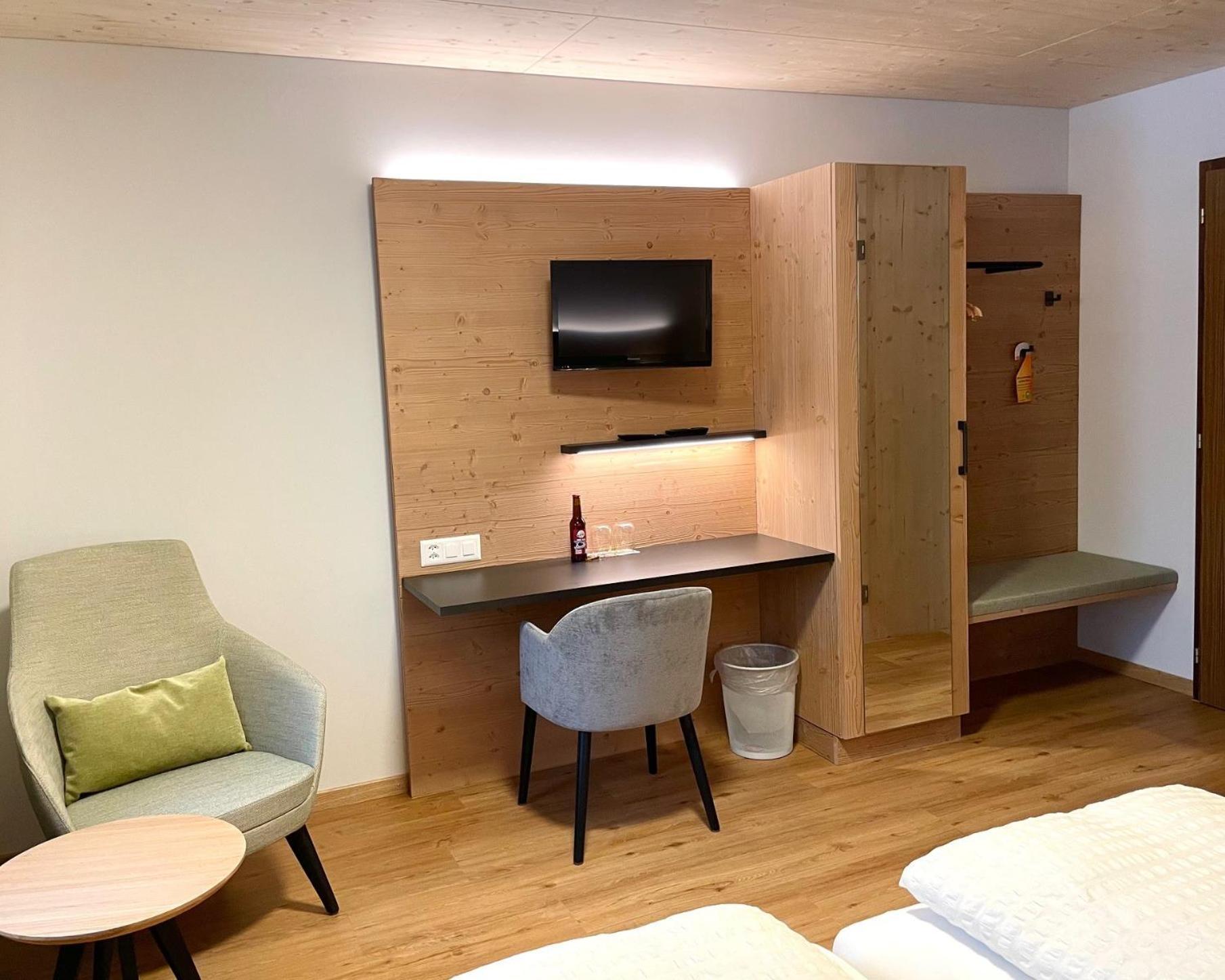 Boutique Und Bier Hotel Des Alpes Fiesch Kültér fotó