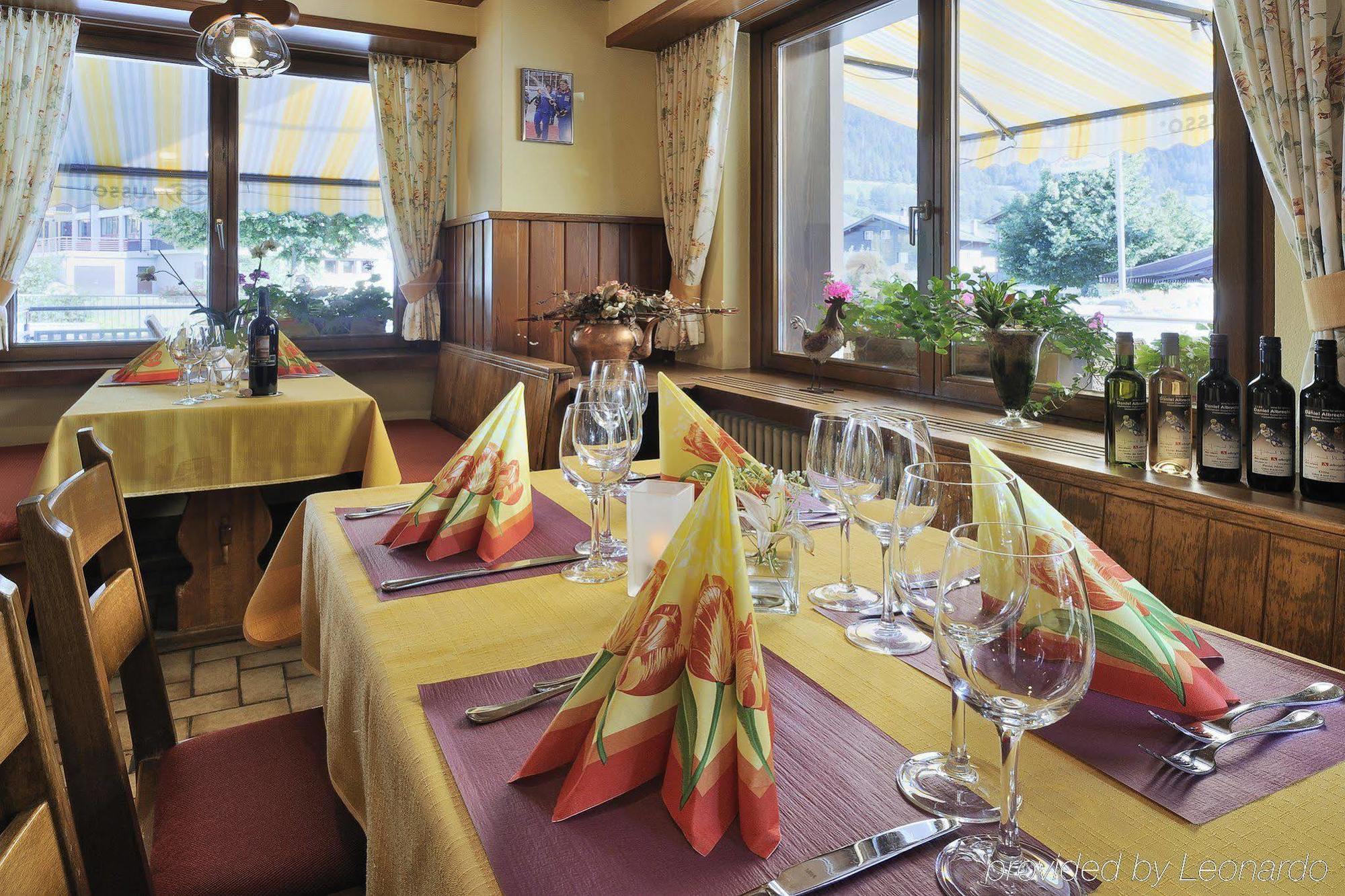 Boutique Und Bier Hotel Des Alpes Fiesch Étterem fotó
